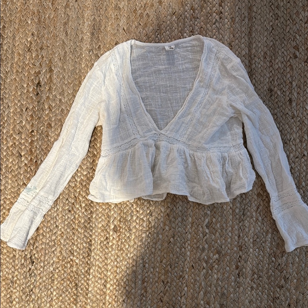 Elegant White V-Neck Women's Top